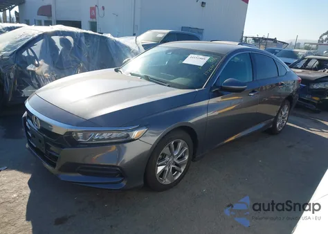 2020 Honda Accord Lx z USA, uszkodzony, nr VIN 1HGCV1F17LA110337
